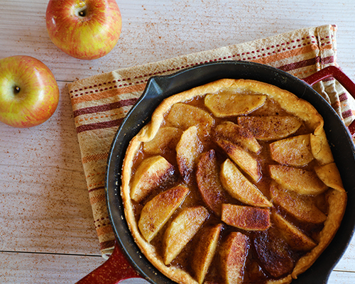 Apple Skillet Pie | Domino® Sugar