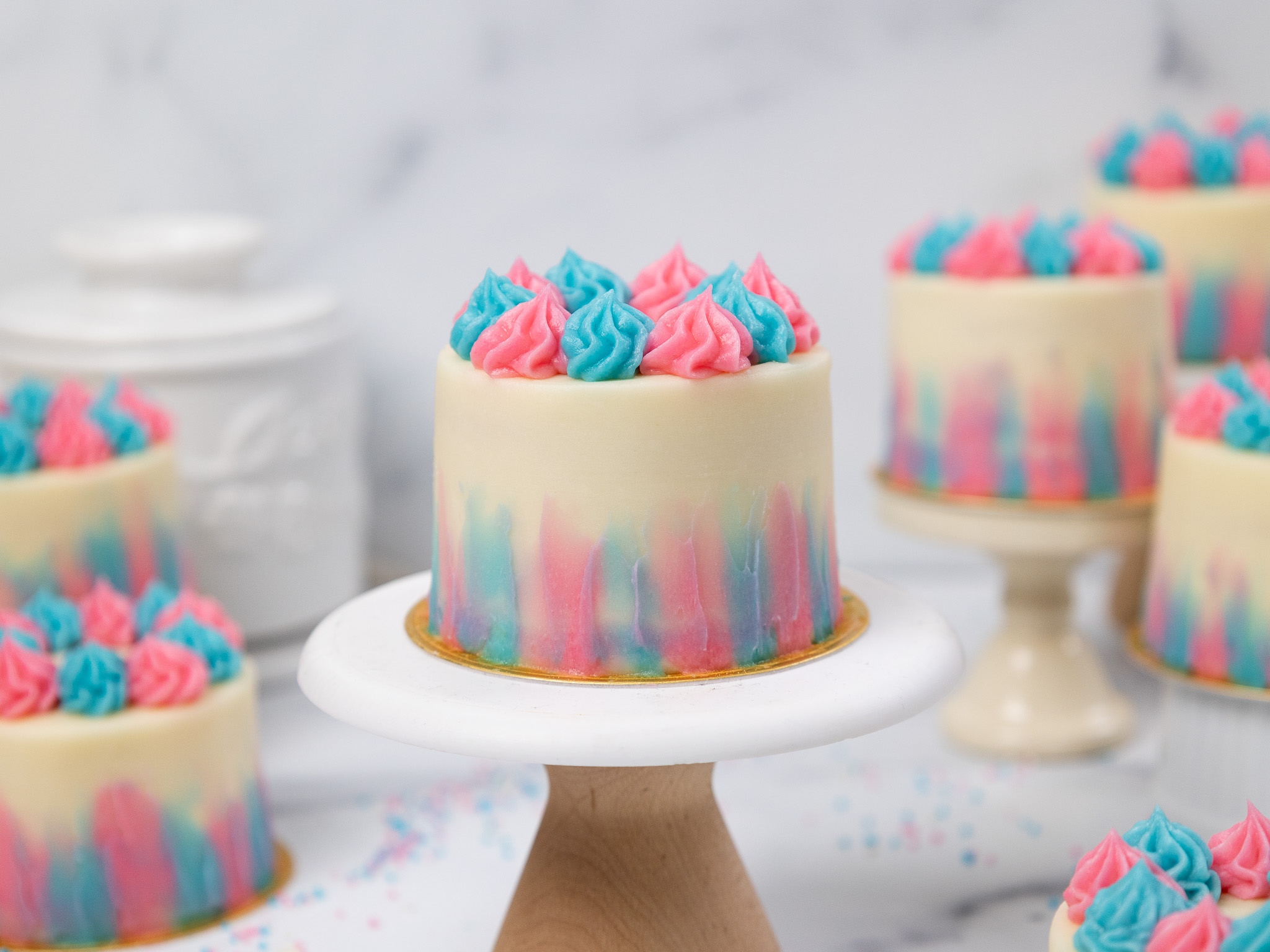 Mini Gender Reveal Cakes